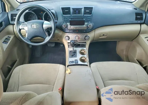 2011 Toyota Highlander Base z USA, uszkodzony, nr VIN 5TDBK3EH4BS052587